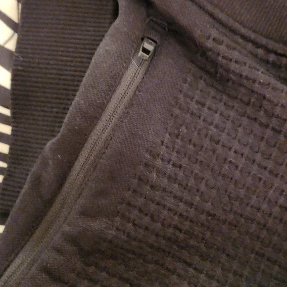 Engineered Warmth Men's lululemon knitted jogger - Picture 7 of 8